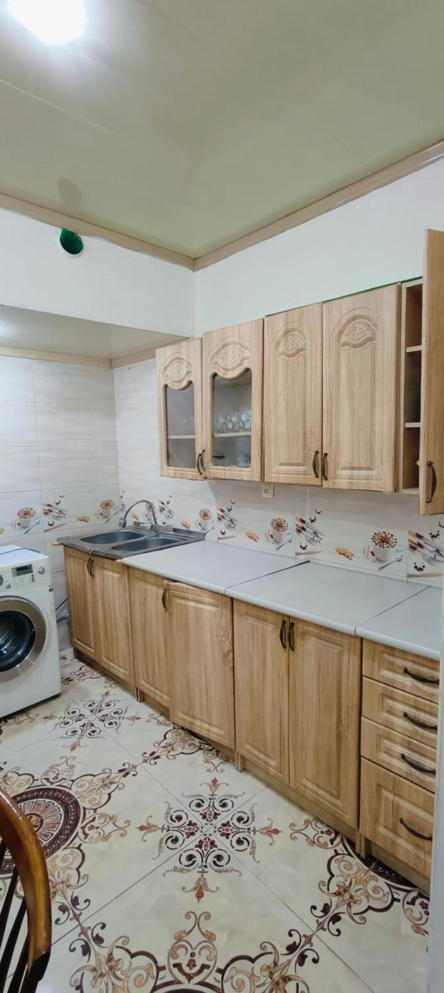 Apartment On Saakadze Batumi Exterior photo