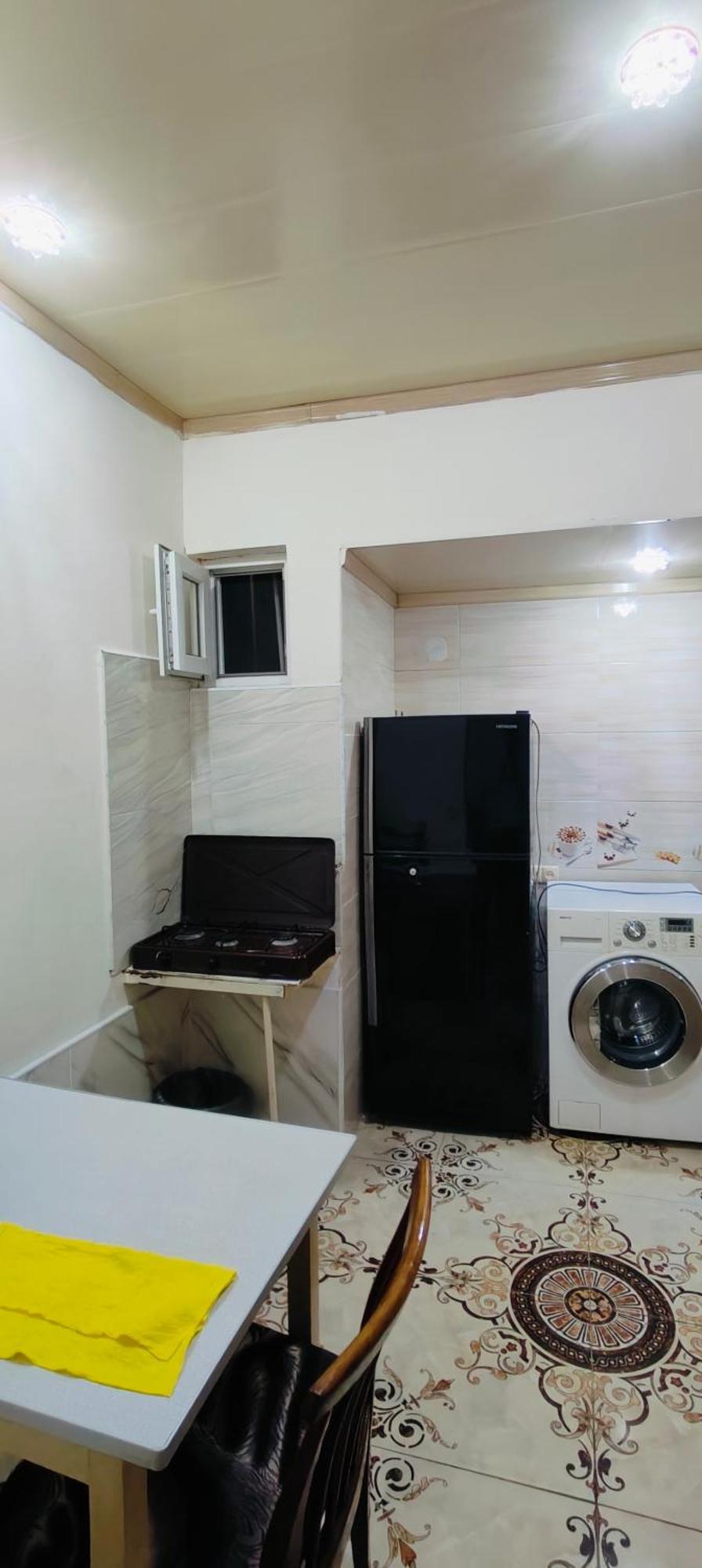 Apartment On Saakadze Batumi Exterior photo